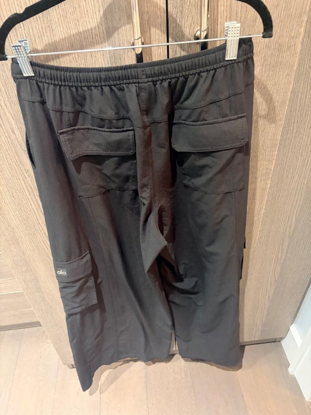 Alo Yoga Black Cargo Pants